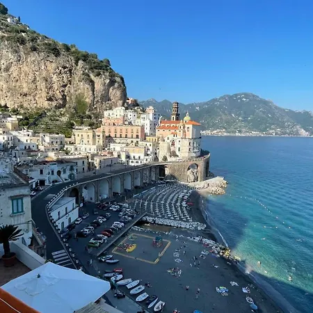 L'affaccio, 4 * Atrani